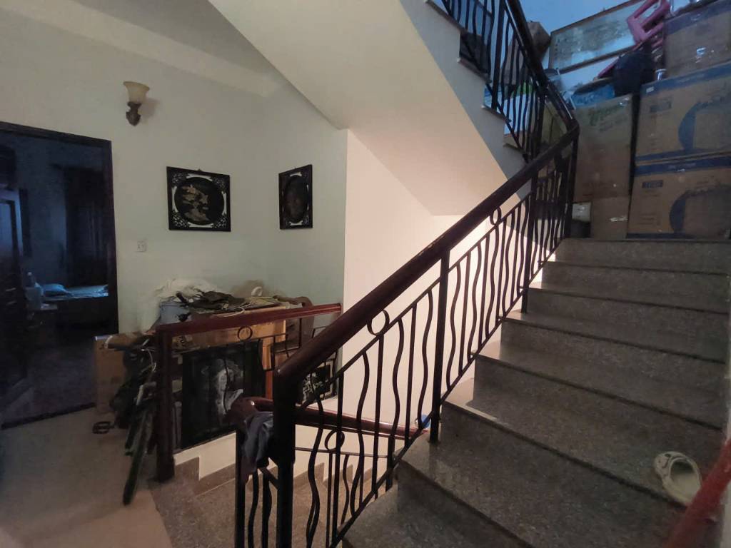 Bán nhà Nguyễn Hữu Cảnh, Bình Thạnh, hẻm 8m, 2 xe tải tránh, 56.5m2, nở hậu nhẹ